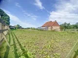 Bouwgrond te koop Thirimont 764m²