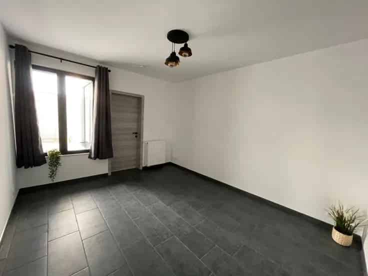 Opbrengsteigendom te koop in Buggenhout 6 appartementen