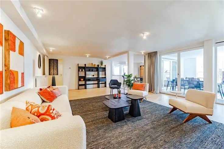 Penthouse te koop appartement met uitzicht in Etterbeek