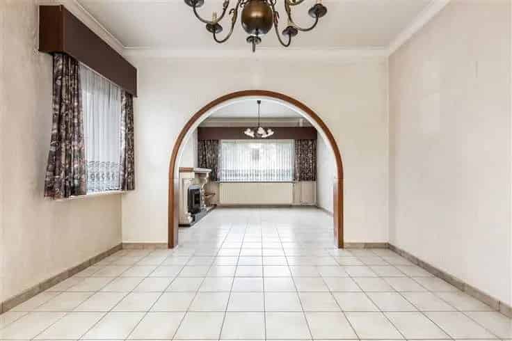 Huis Te Koop Tessenderlo Grote Tuin Renovatiepotentieel