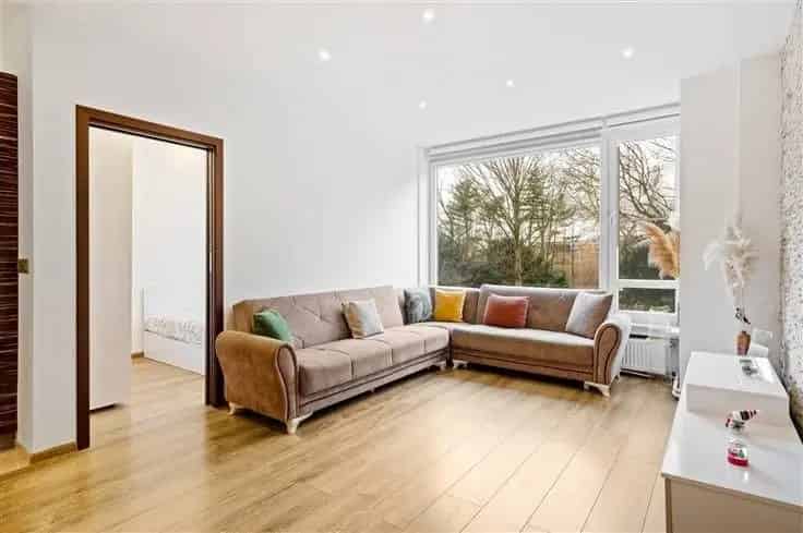 Appartement Te Koop 3 slaapkamers Instapklaar Terras Leeuwerikpark