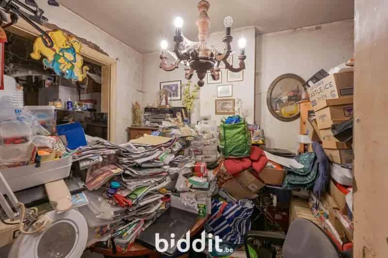 VERKOOP BLOTE EIGENDOM