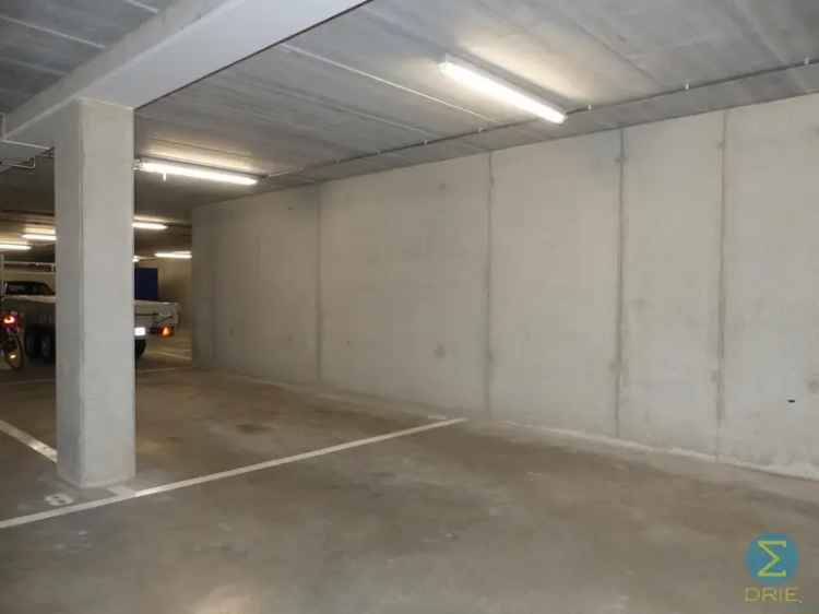 Te koop parkeerplaats Hokken 2 Arendonk