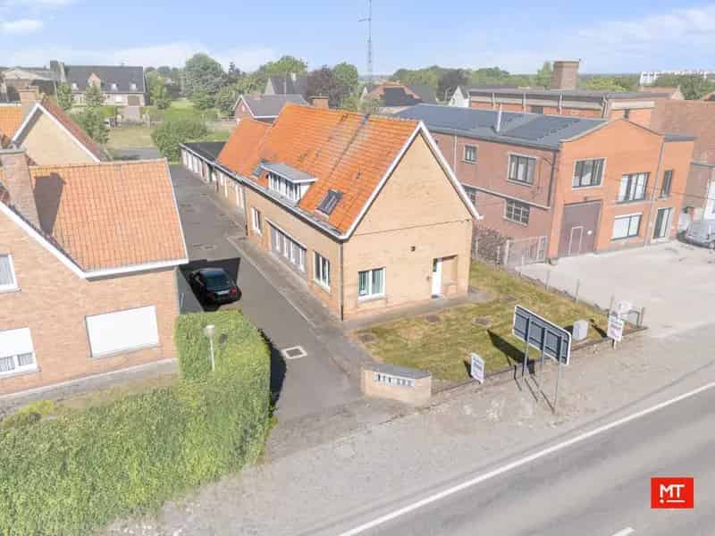 Huis te koop - Voormalig Politiecommissariaat Westrozebeke