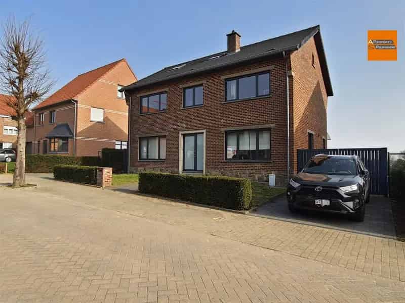 Gerenoveerde Villa 6 Slaapkamers