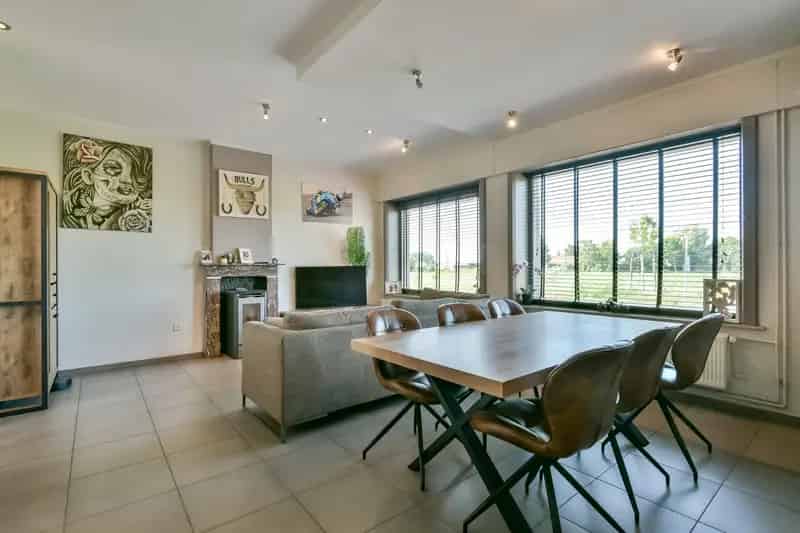 Huis te koop Kortemark: 3 slaapkamers, grote garage, tuin