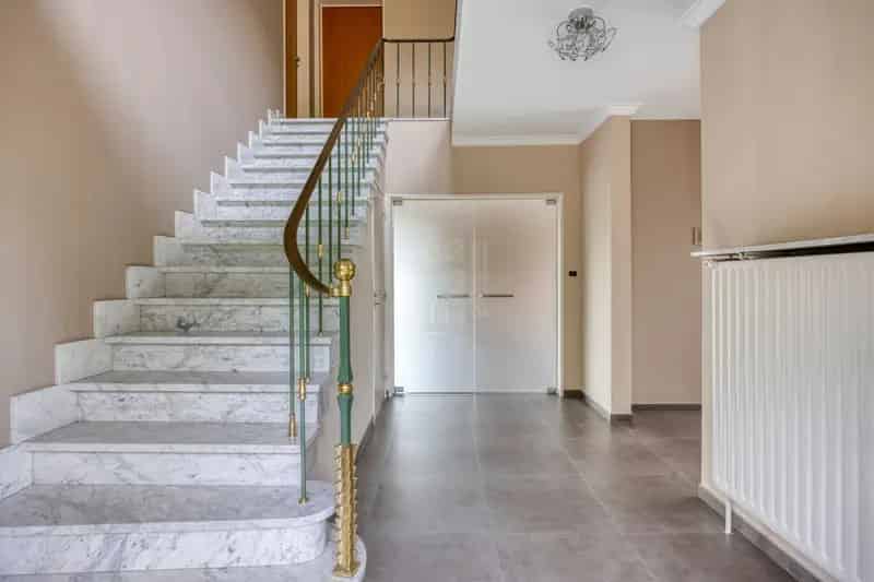 Comfort en connectie: open, lichtrijke woning: 4 slpks, tuin