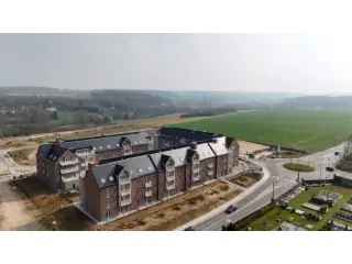 Handelspand 306m² te Court-Saint-Étienne - Nieuwbouw