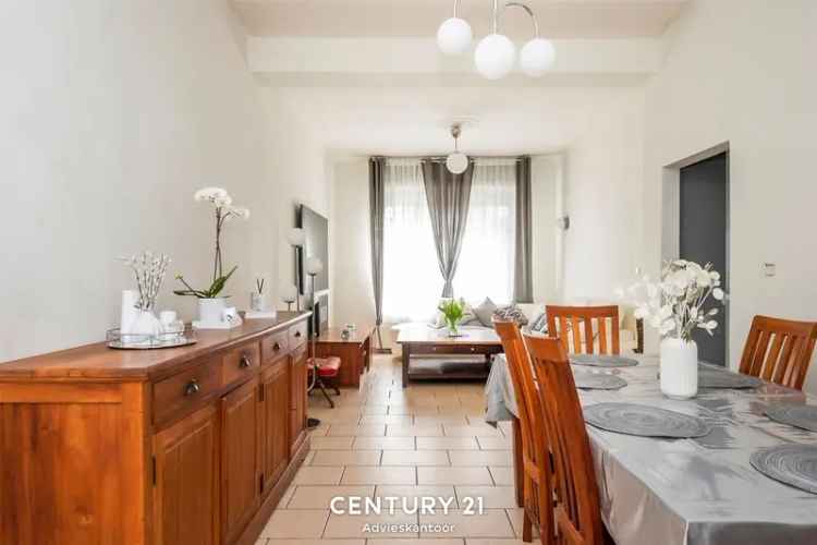 Huis te huur Berchem 4 slaapkamers tuin
