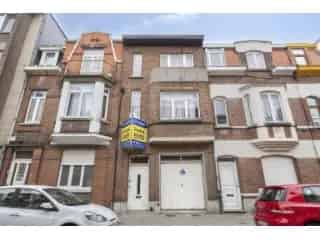 Huis te koop Sint-Agatha-Berchem - 3 slaapkamers, garage, stadstuin