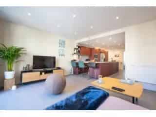Appartement te koop Molenbeek 85m2 terras 2 slaapkamers