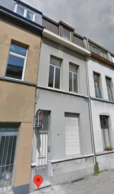 Huis Te Koop Antwerpen: Renovatieproject met Potentieel
