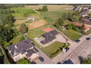 Huis te Koop Waasmunster 237m² 2 slaapkamers Grote Tuin Magazijn