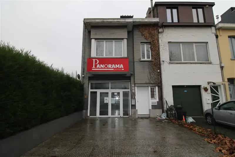 Feestzaal met Appartement