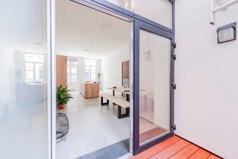 Studentenkamer Antwerpen Zuid - gerenoveerd en nabij Park Spoor Noord