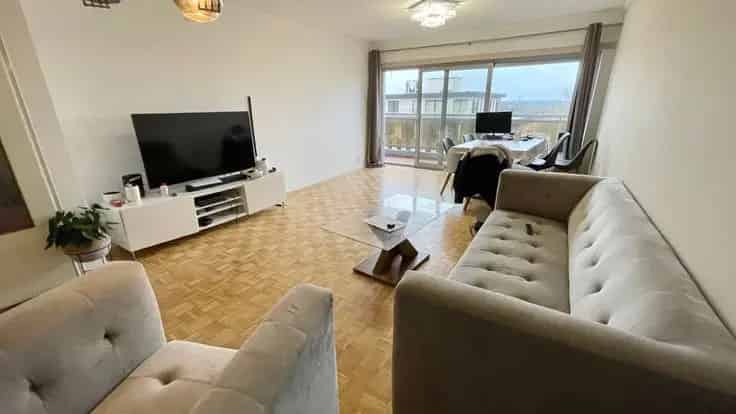Appartement 2 slaapkamers Garage Terras Recente Renovatie