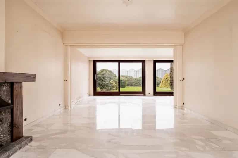 Lichtrijke laagbouwvilla 3 slaapkamers garage 1634m²