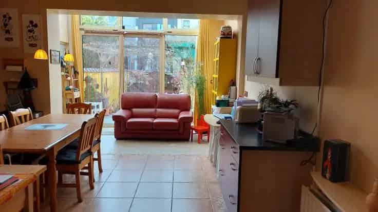 Huis Te Koop 3 Slaapkamers Tuin Nabij Winkels
