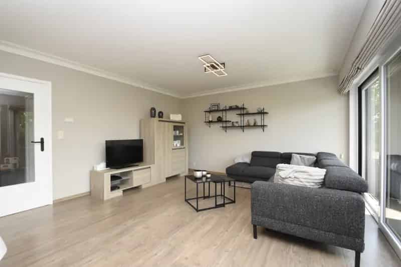 Appartement te huur Zwijndrecht 3 slaapkamers