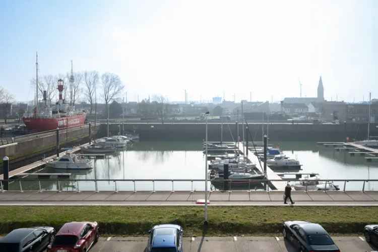 Te koop appartement met 3 slaapkamers en zonneterras in Zeebrugge