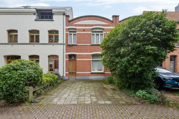 Huis te huur 2 slaapkamers tuin parking