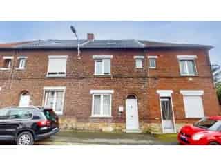 Huis te Koop La Louviere 3 Slaapkamers Tuin Renovatie
