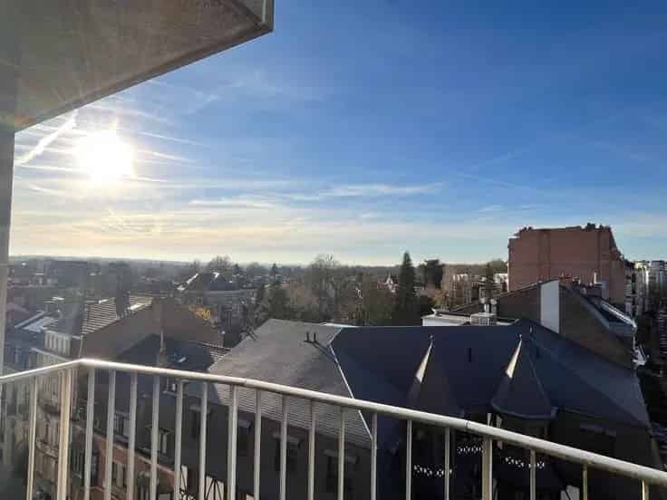 Appartement 300m² te renoveren Winston Churchill