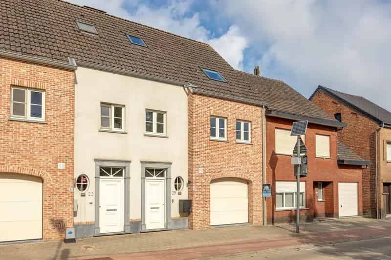 Huis te huur Westmeerbeek: Instapklare gezinswoning met tuin en garage