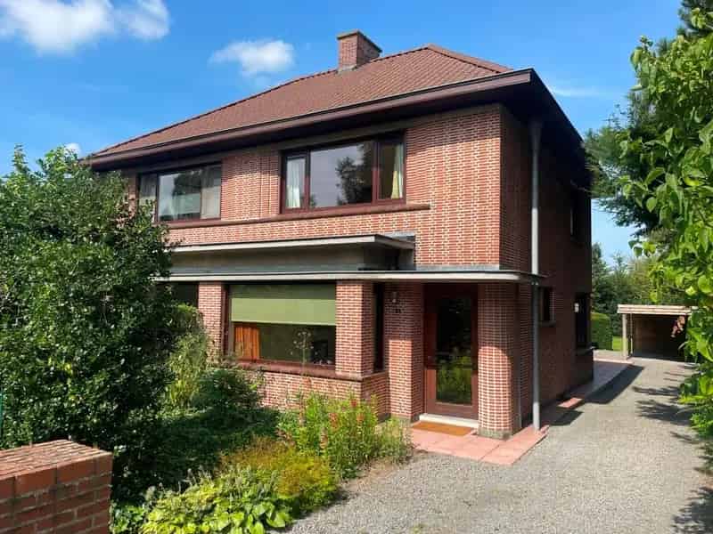 Woning te huur Sint Martens Latem 2 slaapkamers tuin carport