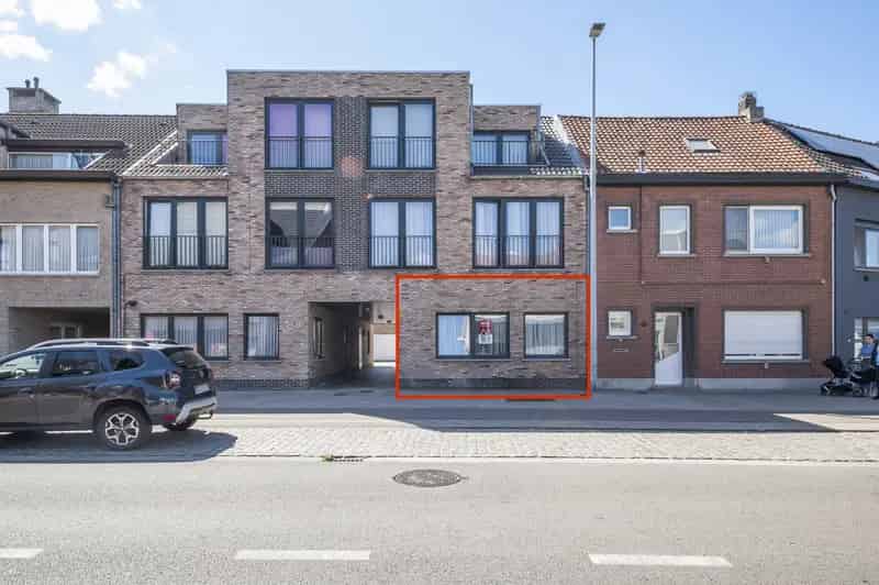 Gelijkvloers Appartement met Garage te koop in Sint Niklaas