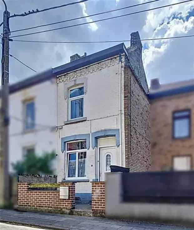 Huis Te Koop Roux 2 Slaapkamers 95m²