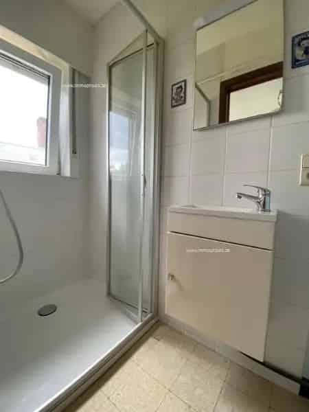 Te Huur Oedelem: 3 Slaapkamers, Tuin en Garage