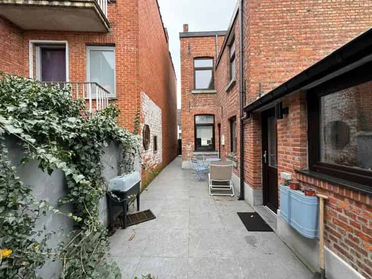 Huis Te Koop: Instapklare woning met 3 slaapkamers en tuin
