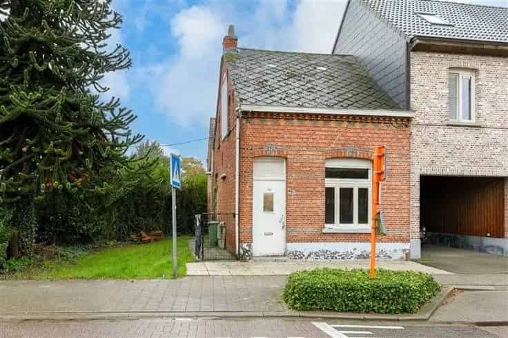 Te renoveren woning 3 slaapkamers tuin Nijlen