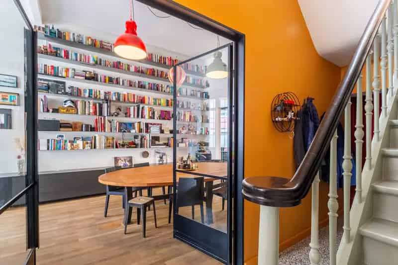 Huis te Koop Antwerpen: Ruime gezinswoning met Stadstuin en Achterhuis