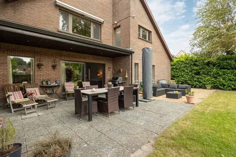 Riante Villa te Huur Zandhoven Kantoor of Kangoeroewoning
