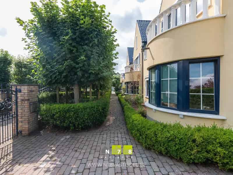 Exclusieve Villa met Guesthouse te Kinrooi