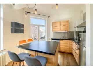 Appartement te Koop Sint-Gillis - Renovated 1 Slaapkamer