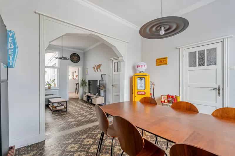 Huis te Koop Belsele: Art Deco Charme en Modern Comfort