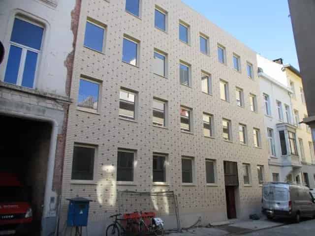 Appartementen Predikerinnenstraat: 5x 1 slaapkamer, 2x 4 slaapkamers