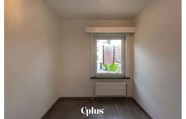 Huur 2 slaapkamer appartement van 70 m² in Ghent