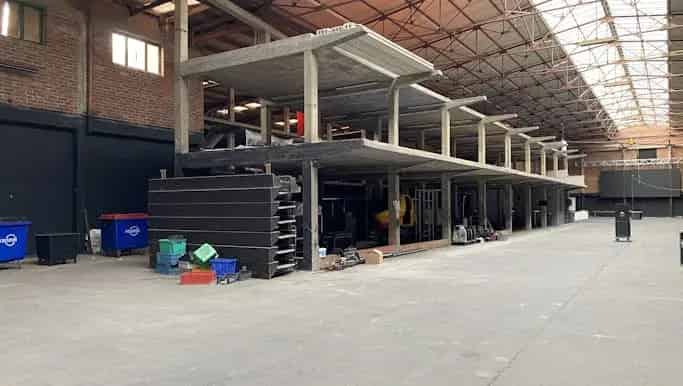 Magazijn te Huur Rumbeke 2290m² Opslag Grote Toegangspoort