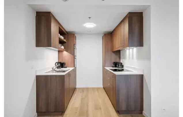 Huur 3 slaapkamer appartement van 1280 m² in Brussels