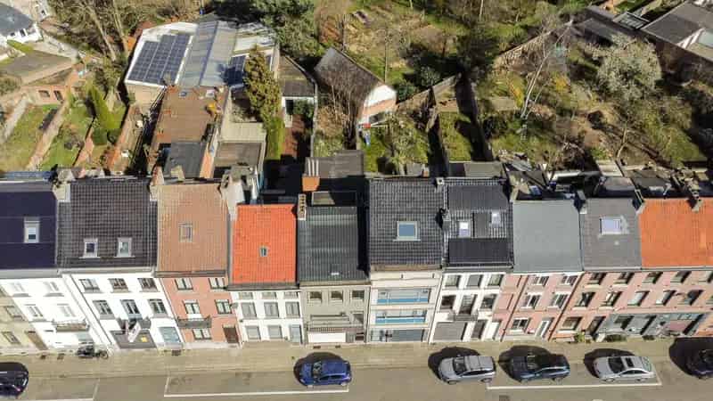 Huis te koop Mechelen: Ruime woning te renoveren aan het water
