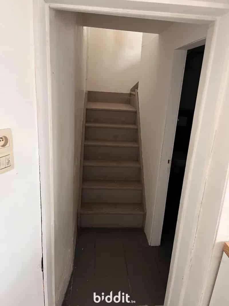 Te renoveren woning rustig gelegen