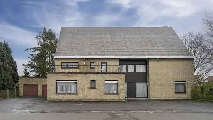 Kantoor met woning te koop in Brouwerijstraat 2, Bissegem - Dewaele