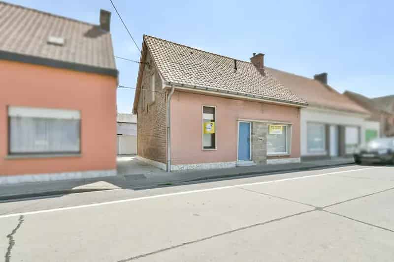 Huis te koop Roeselare - 2 slaapkamers, tuin, nabij centrum