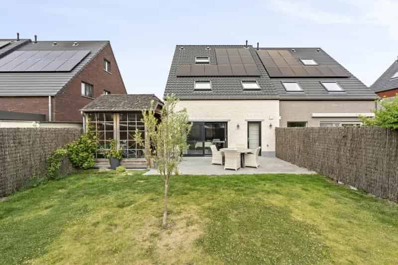 Pastorijwoning 4 slaapkamers Carport Tuin Roeselare