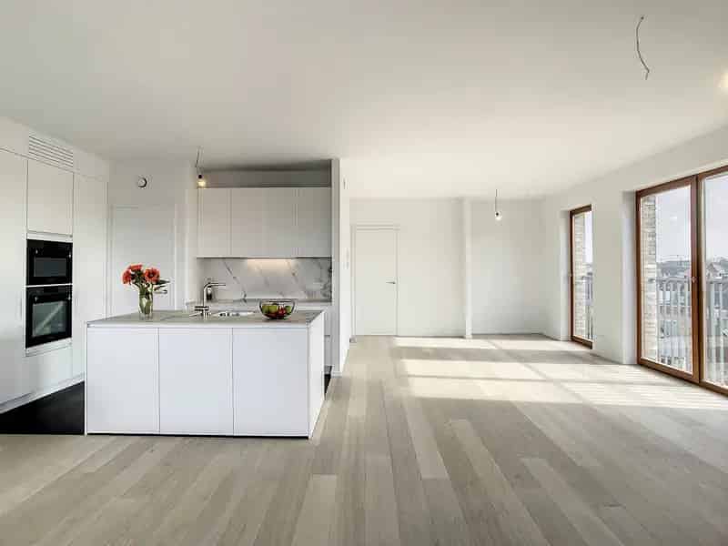 Penthouse te huur Ieper Centrum 2 slaapkamers ruim terras