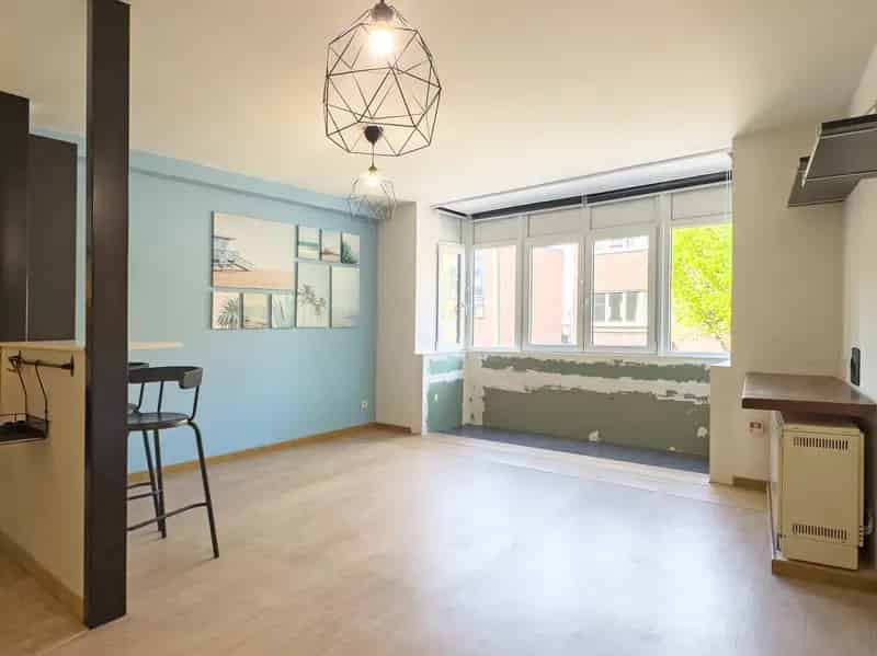 Appartement te huur Gent - 1 slaapkamer, terras, nabij invalswegen